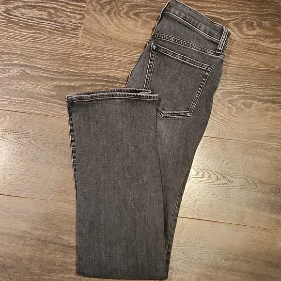 ❤️ J CREW HIGH RISE CURVY FULL LENGTH DEMI BOOT BOOTCUT JEANS, WASHED BLACK, 6 - Picture 4 of 12
